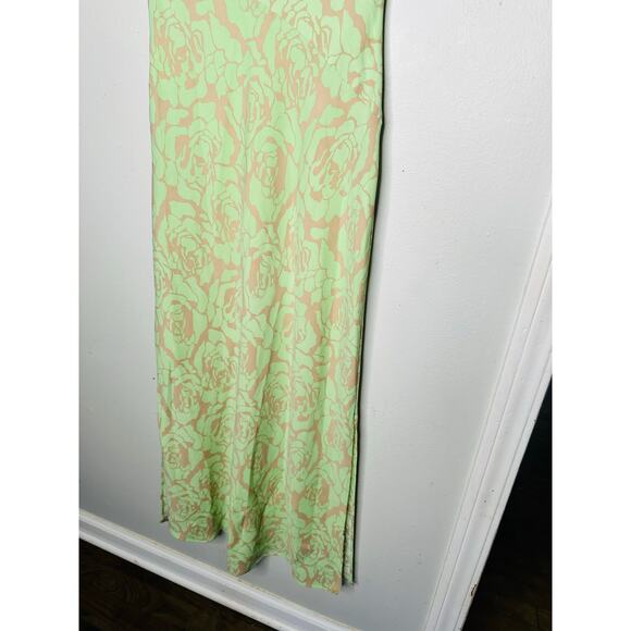 SAUNDERS COLLECTIVE Green Rose Printed Floral Crewneck Luna Maxi Dress Size 2 - Picture 13 of 16